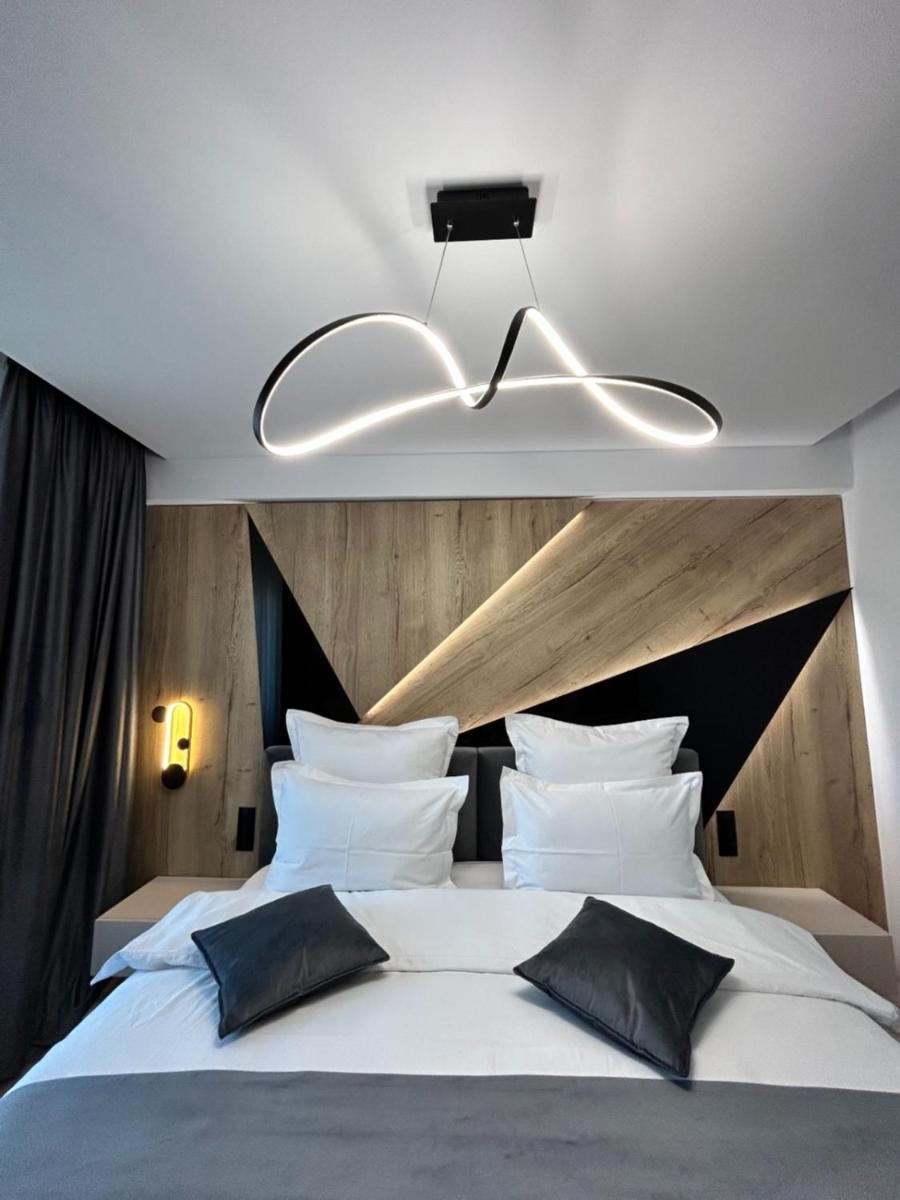 Monarc Boutique Aparthotel - Self Check-In Visan Exterior foto