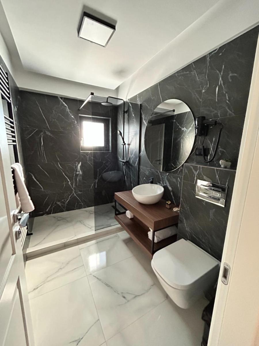 Monarc Boutique Aparthotel - Self Check-In Visan Exterior foto